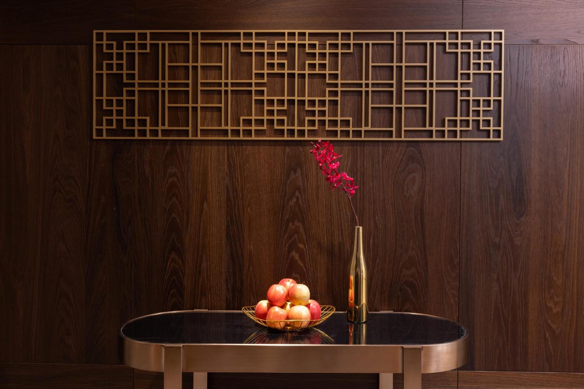 Hotel Voyage Kaohsiung By Cosmos Oasis Extérieur photo